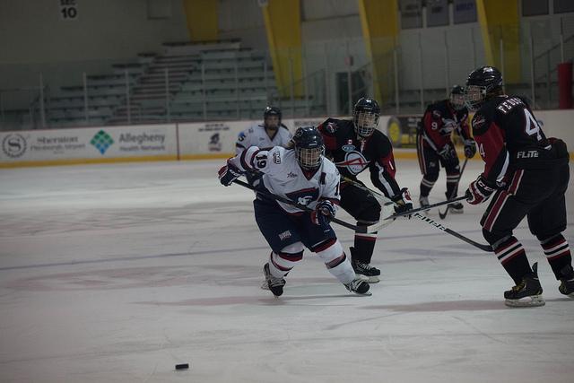 Robert Morris was swept by Quinnipiac as they were shutout by the Bearcats Saturday 2-0.