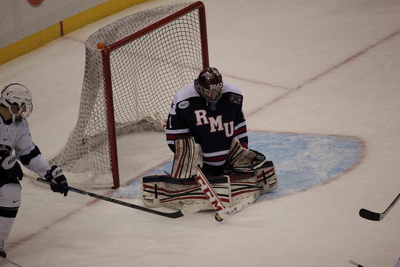 Goaltending a bright spot in RMU’s loss