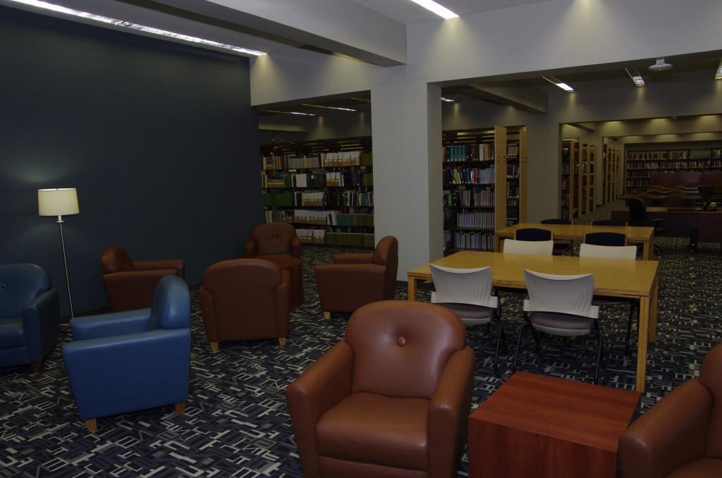 The+library+underwent+a+complete+renovation+over+winter+break+to+make+it+more+attractive+to+students.