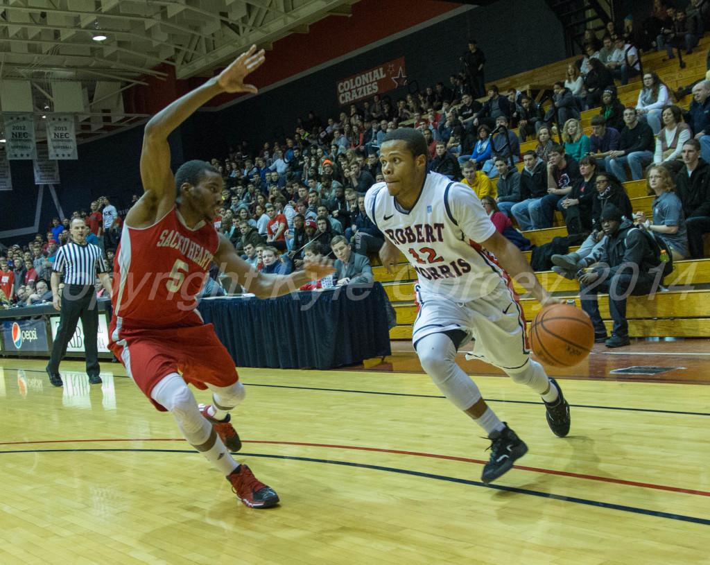 Colonials ease past Pioneers