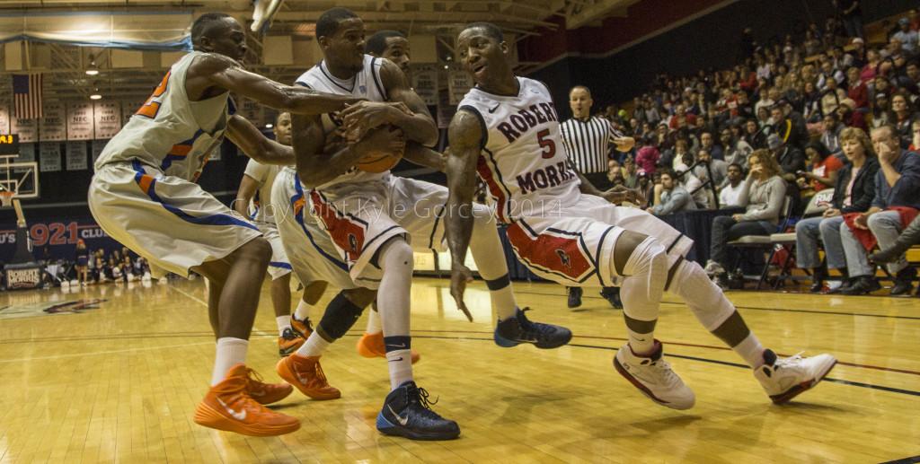 Defensive communication key to success of RMU basketball