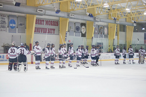 rmu hockey team pic