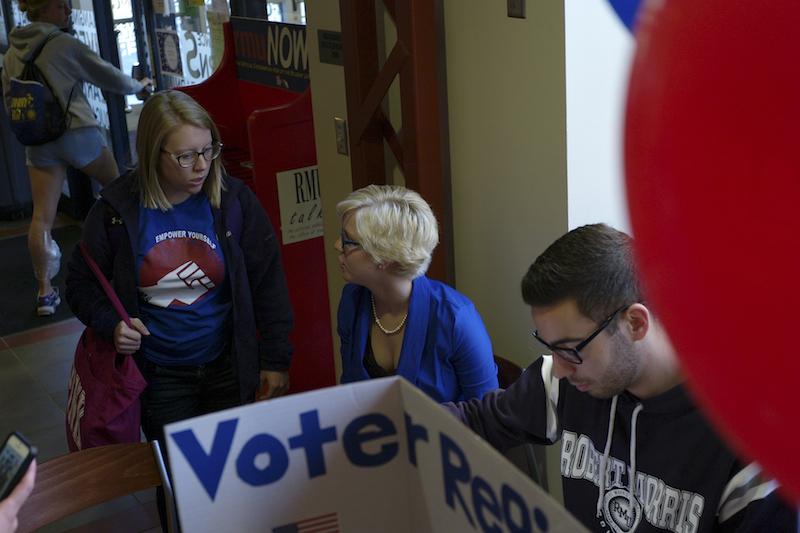 RMU encourages student voting registration