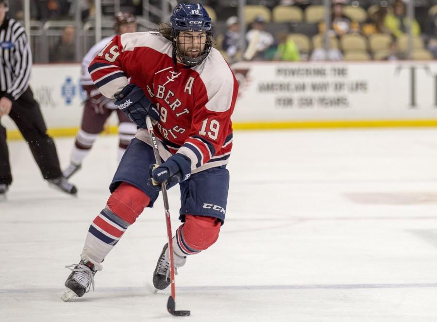 Mens hockey knocks off AIC