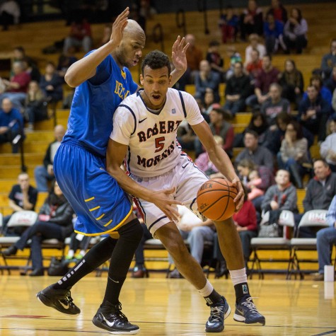RMU sank 17 consecutive free throws in the second half en route to its 84-81 win over Delaware.