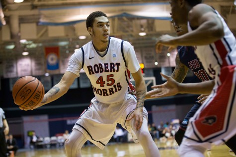 RMU men’s basketball player arrested on the South Side, suspended by team