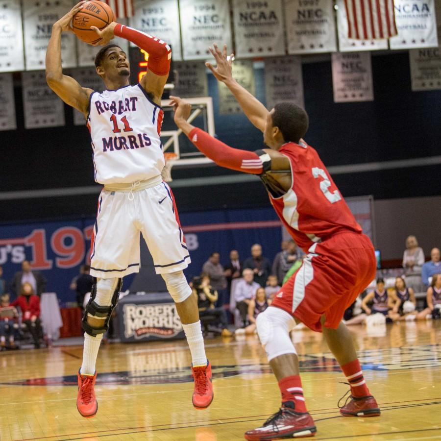 Rodney Pryor supplied 15 points for the Colonials.