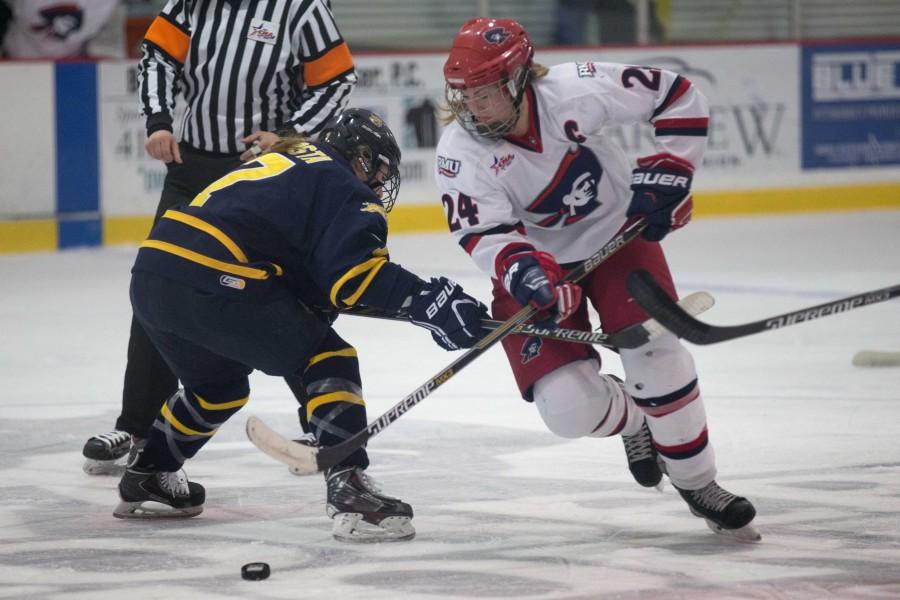 Womens+hockey+drops+OT+contest+to+Quinnipiac