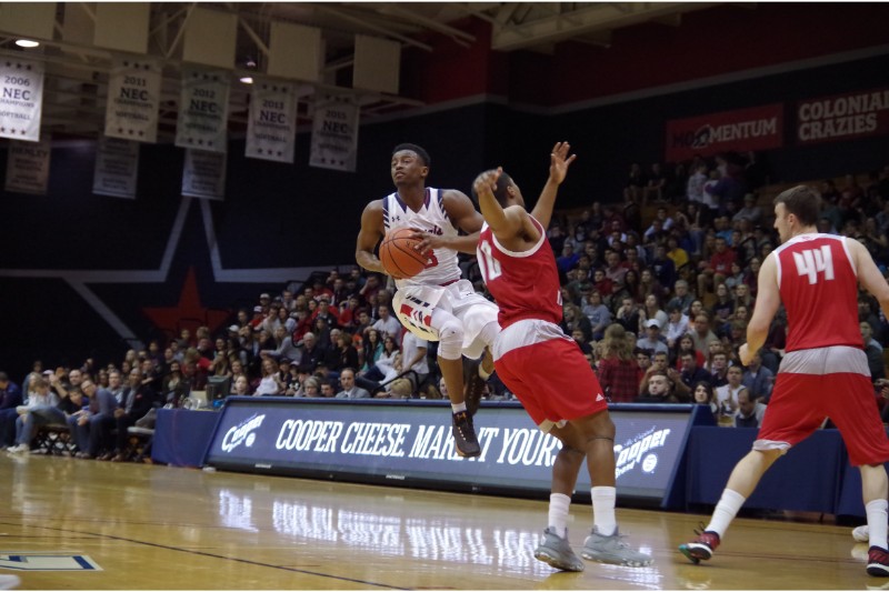 Mens Basketball: RMU vs Sacred Heart