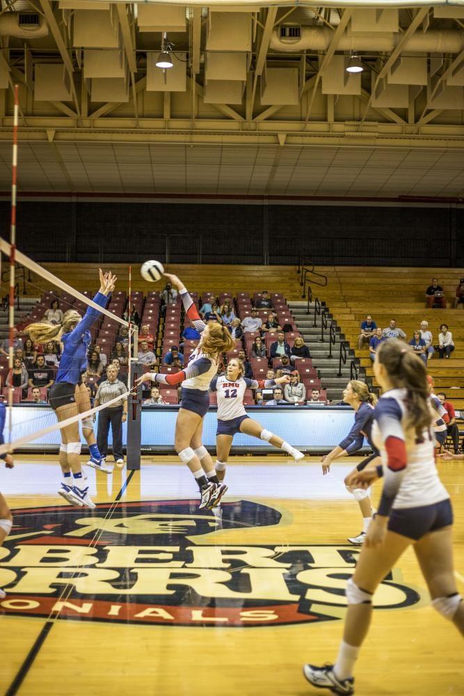 At 1:30pm on Friday, September 15th, the RMU Womens Volleyball team took on Middle Tennessee at the Robert Morris Invitational. 