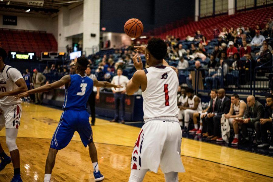 Mens+Basketball%3A+RMU+vs+Central+Connecticut