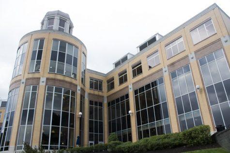 Issues with new website and low enrollment highlight the Robert Morris 2018 fall town hall
