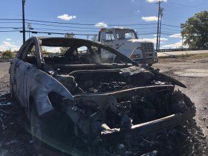 Flames engulf, destroy car on University Blvd.