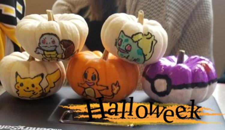 Pumpkins+decorated+to+look+like+different+Pok%C3%A9mon+characters+%28from+top+left%29+Squirtle%2C+Bulbasaur%2C+Pikachu%2C+Charmander%2C+and+a+Pok%C3%A9ball.