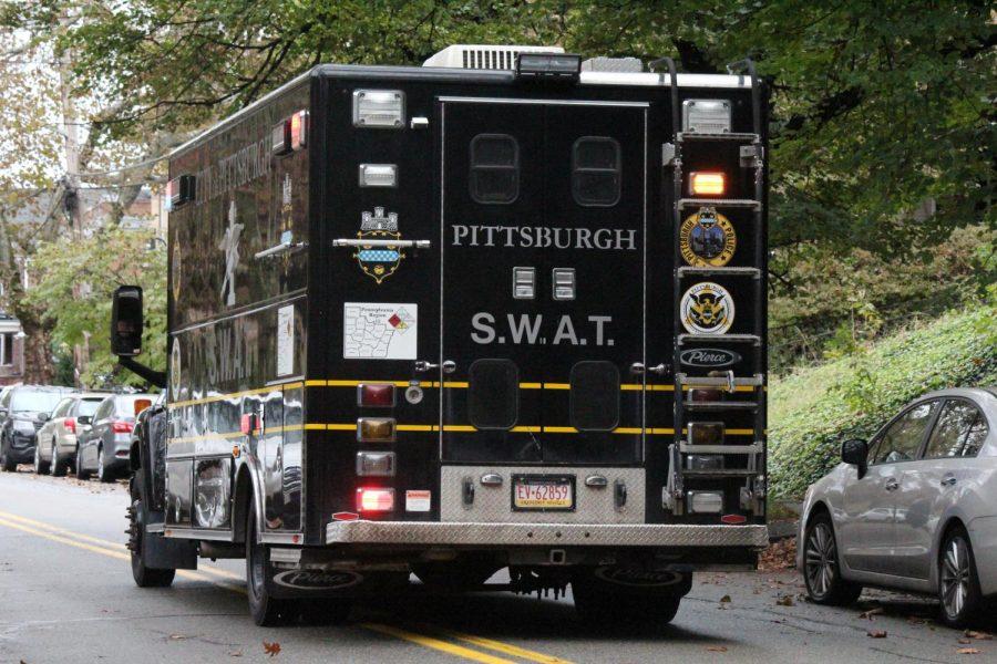 Pittsburgh+FBI%2C+S.W.A.T.%2C+police%2C+paramedics%2C+and+Pennsylvania+State+Troopers+were+all+at+the+Tree+of+Life+Synagogue+in+Pittsburgh+during+a+mass+shooting+October+27%2C+2018.