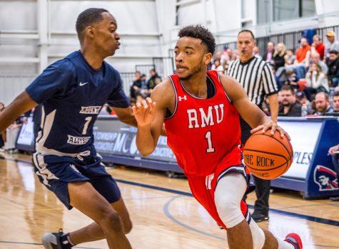 Quick Hits: Men’s basketball impresses in their first game at the NAC