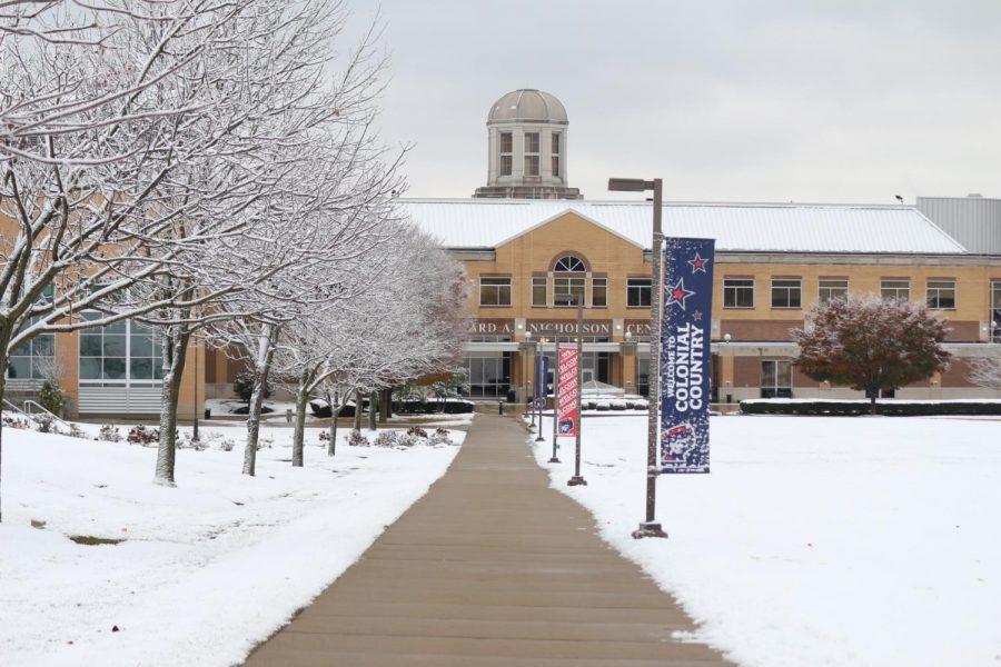 Snow blanketed Robert Morris campus shortly before Thanksgiving break.