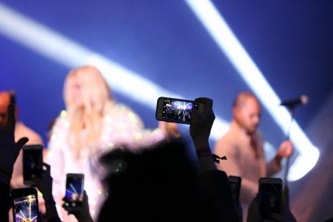 Stronger Than Hate Concert in Pittsburgh featuring pop star Kesha