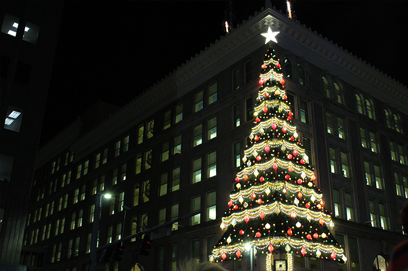 Light Up Night Pittsburgh Christmas Tree Holiday