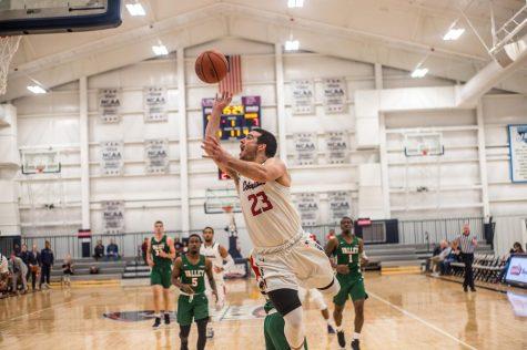 Men’s basketball reaches century mark in win over D-III Hood