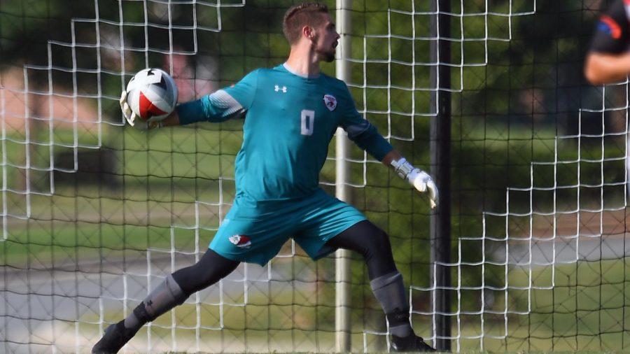 Former+Gardner-Webb+goalkeeper+Grant+Glorioso+in+action+for+the+Bulldogs.+Boiling+Springs%2C+N.C.+%28GWUPhotos.com%2FTim+Cowie%29