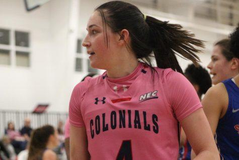 Women’s basketball closes season out with win over Saint Francis