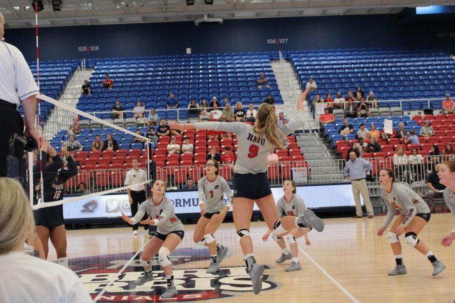 Volleyball remains perfect in the NEC