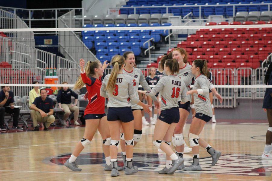 Volleyball beats Duquesne for first time in over a decade
