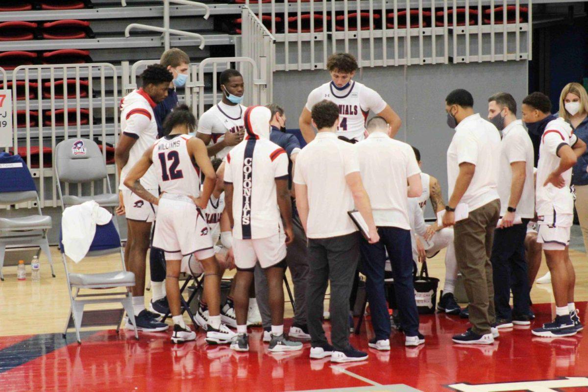 Mens basketball has had a season clouded in doubt after a wave of cancellations and reschedules. Photo Credit: Ethan Morrison