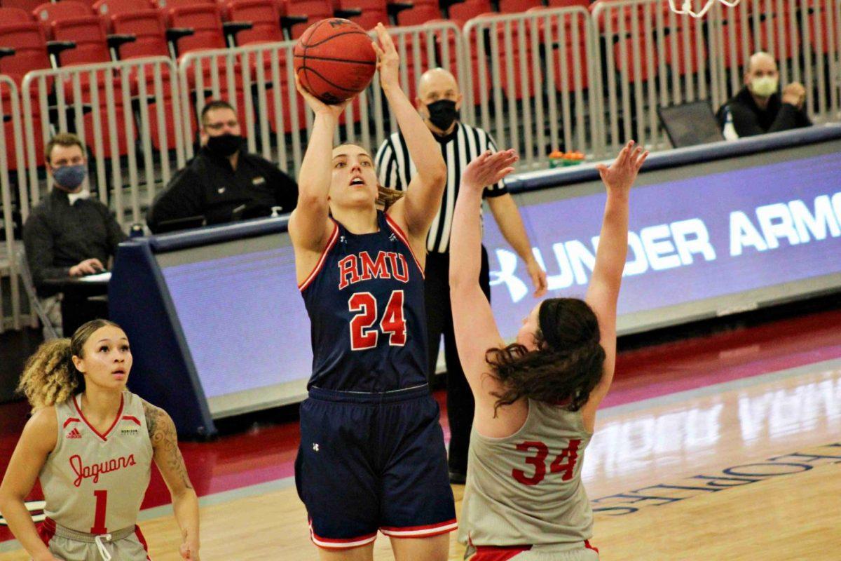 Sol Castro picked up 14 points but RMU fell to IUPUI 74-53 in a matinee on Sunday. Photo Credit: Ethan Morrison