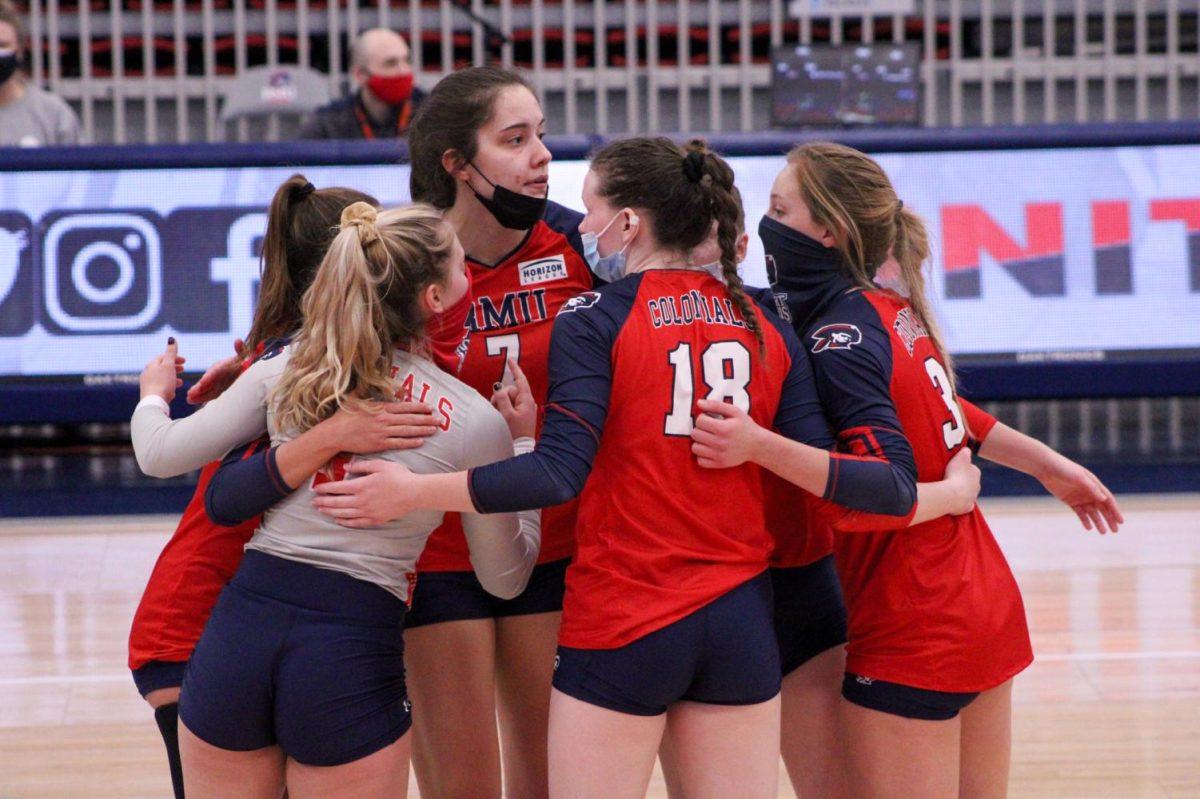 The Colonials convene on the court for one of the final times during the 2021 season. Photo Credit: Tyler Gallo