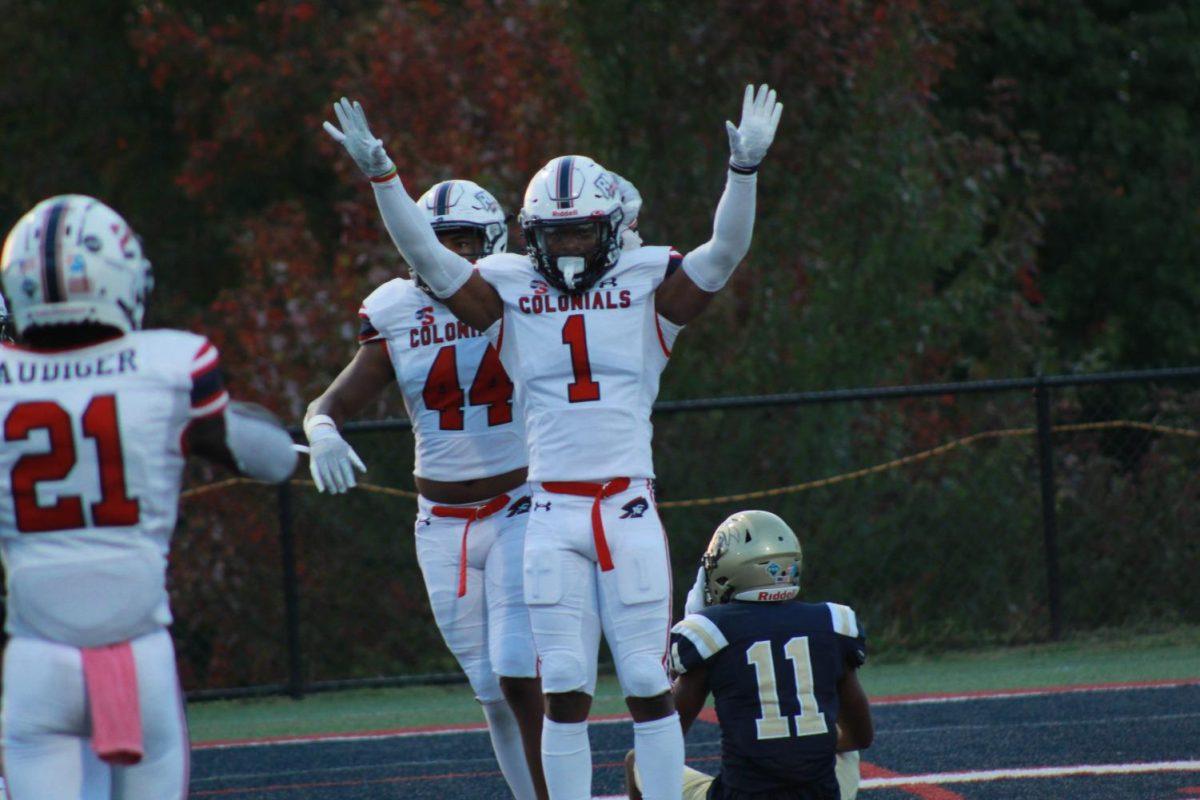 Tavin Harville celebrates during RMUs win.