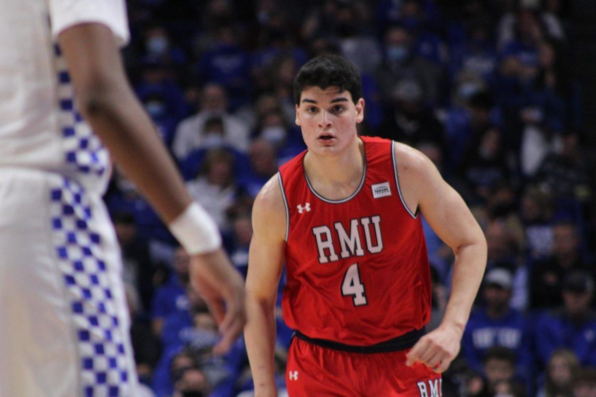 Mattia Acunzo carries the ball against Kentucky. Photo credit: Tyler Gallo