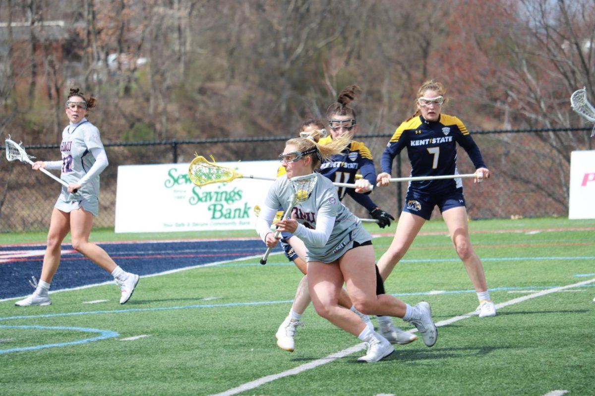 Kelley Flynn charges towards the net against Kent State. Photo credit: Ethan Morrison