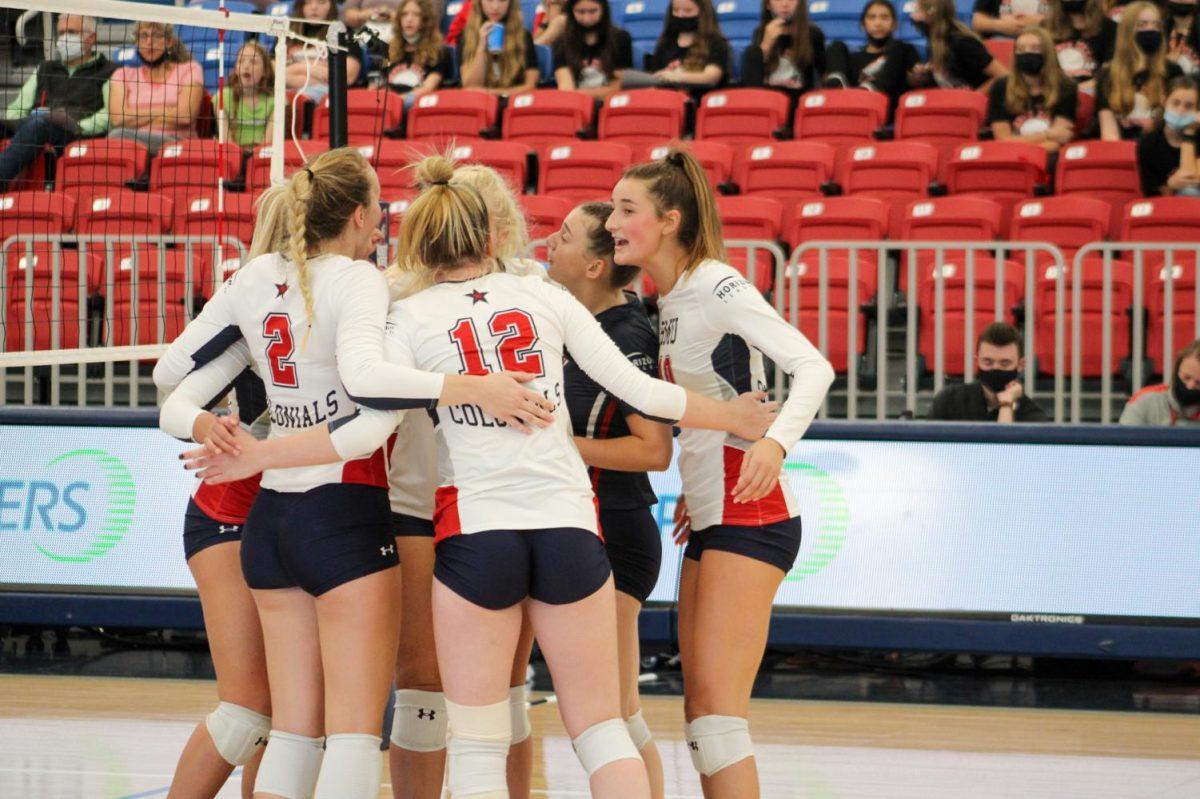 The team celebrates after a point in their game against Cleveland State on September 24, 2021 Photo credit: Tyler Gallo