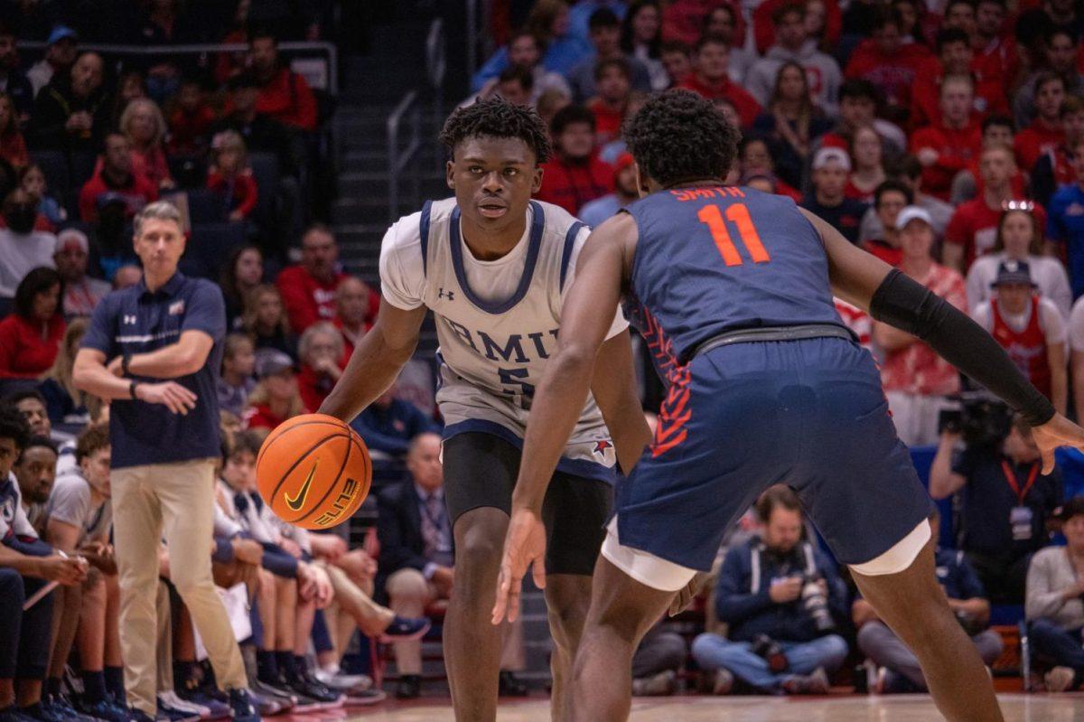 Enoch Cheeks (5) led the team with 15 points in the 60-51 loss to Dayton Photo credit: Nathan Breisinger