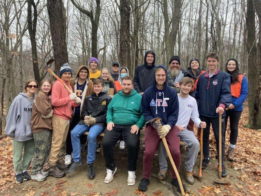 Delta Tau Delta and Students for Environmental Awareness Team Up at Toms Run (Photo Gallery)
