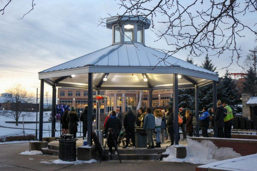 Students, faculty, and staff gather to watch Punxsutawney Phil and the Groundhog Day Celebration.

Photo Credit: Evelyn Luthringer