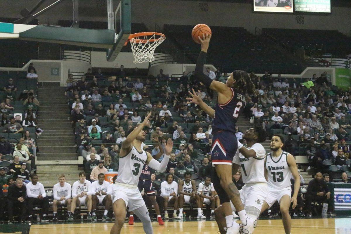 Kahliel Spear lays it in in the overtime loss to Cleveland State Photo credit: Colby Sherwin