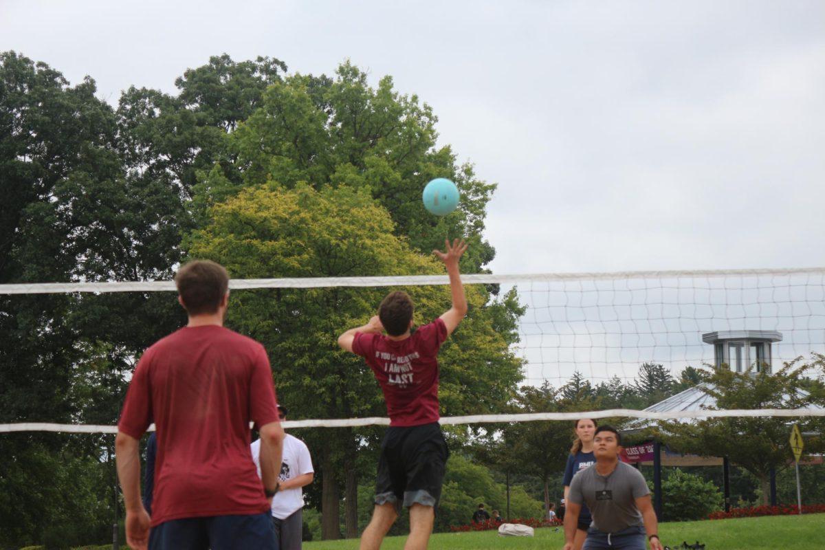 New+Student+Orientation%3A+Sand+Volleyball+%28Photo+Gallery%29
