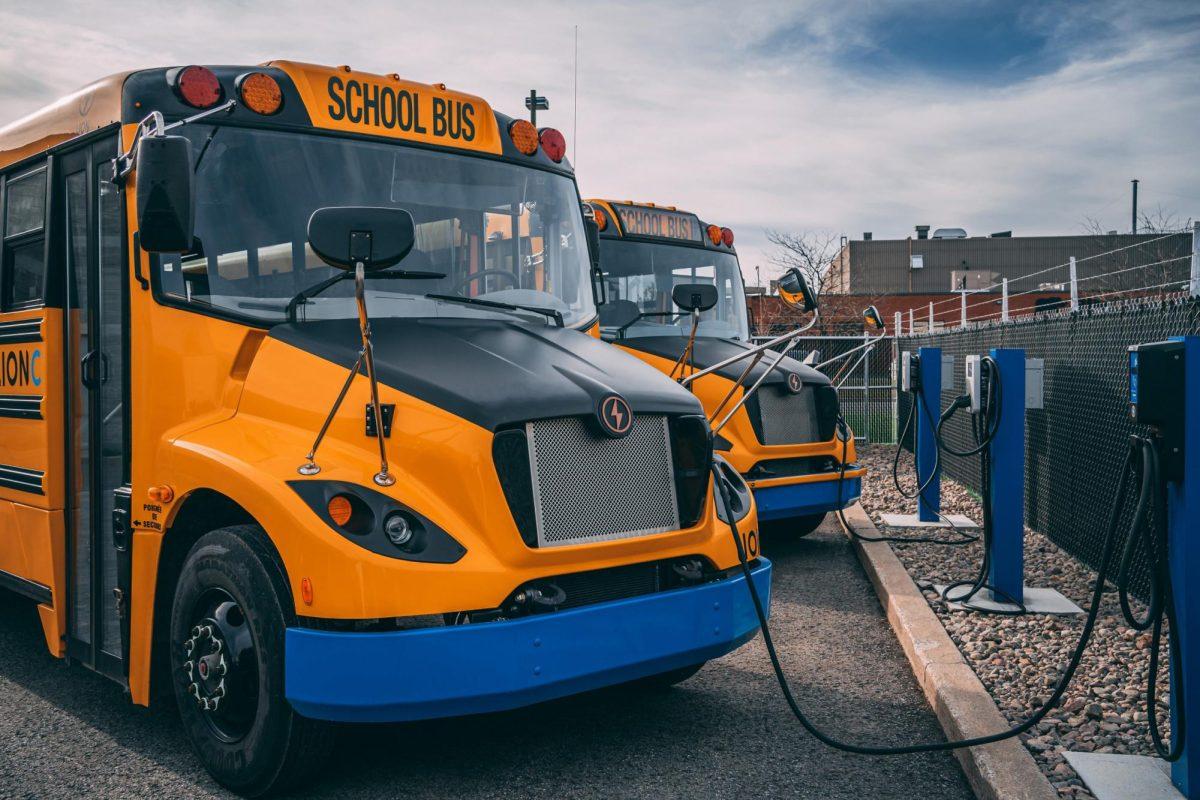 75 Electric School Buses Sent to Pittsburgh, PA