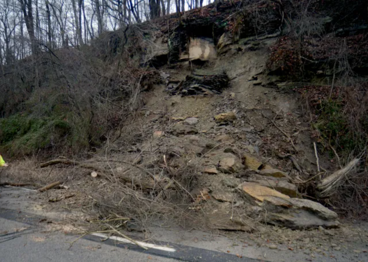 Sections of University Boulevard Closed Due to Landslide