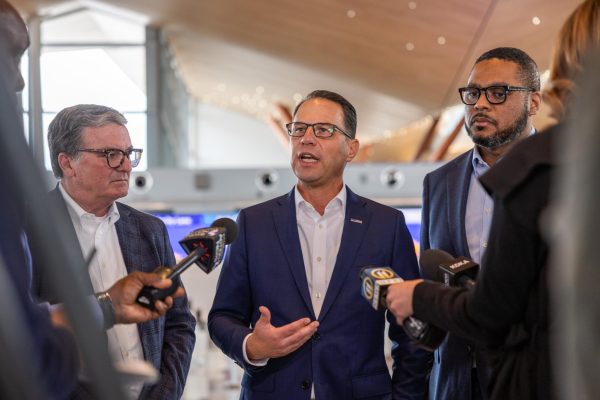 Ribbon Cutting at New Pittsburgh Airport Terminal (Photo Gallery)
