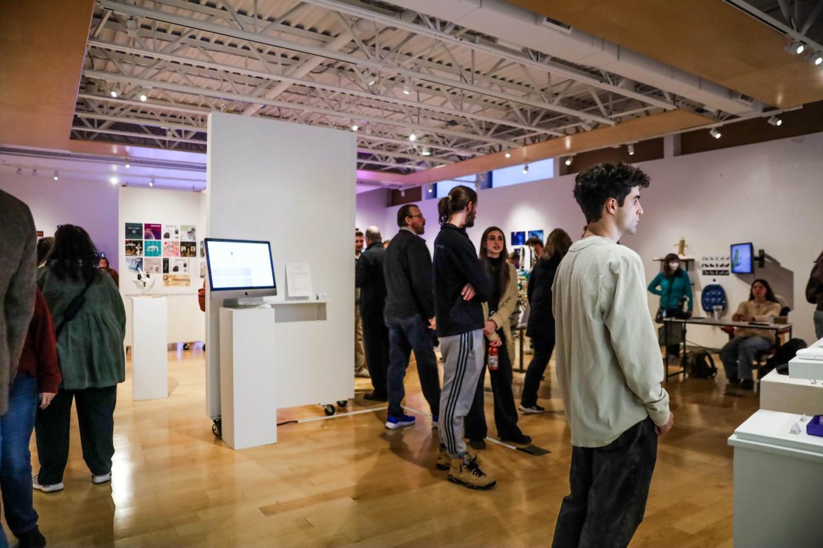 Fall Semester's Senior Showcase & Annual Gold Show: Photo Gallery